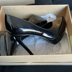 Steve Madden pumps